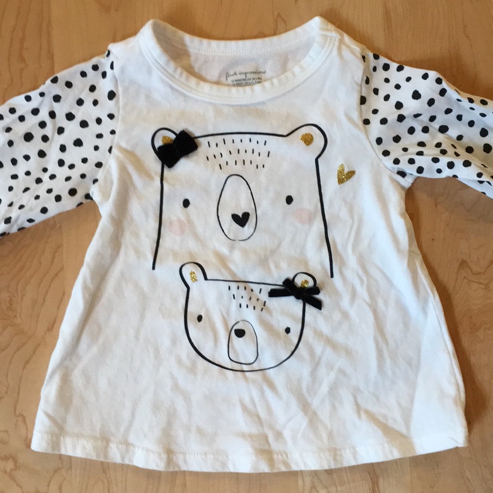 First Impressions long sleeve bear and hea…
